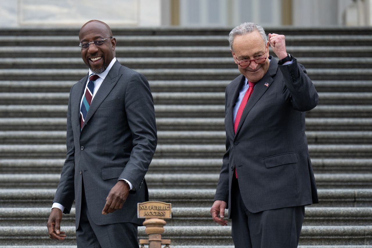  Sen. Warnock returns to the Capitol, where Sen. Schumer celebrates his victory.