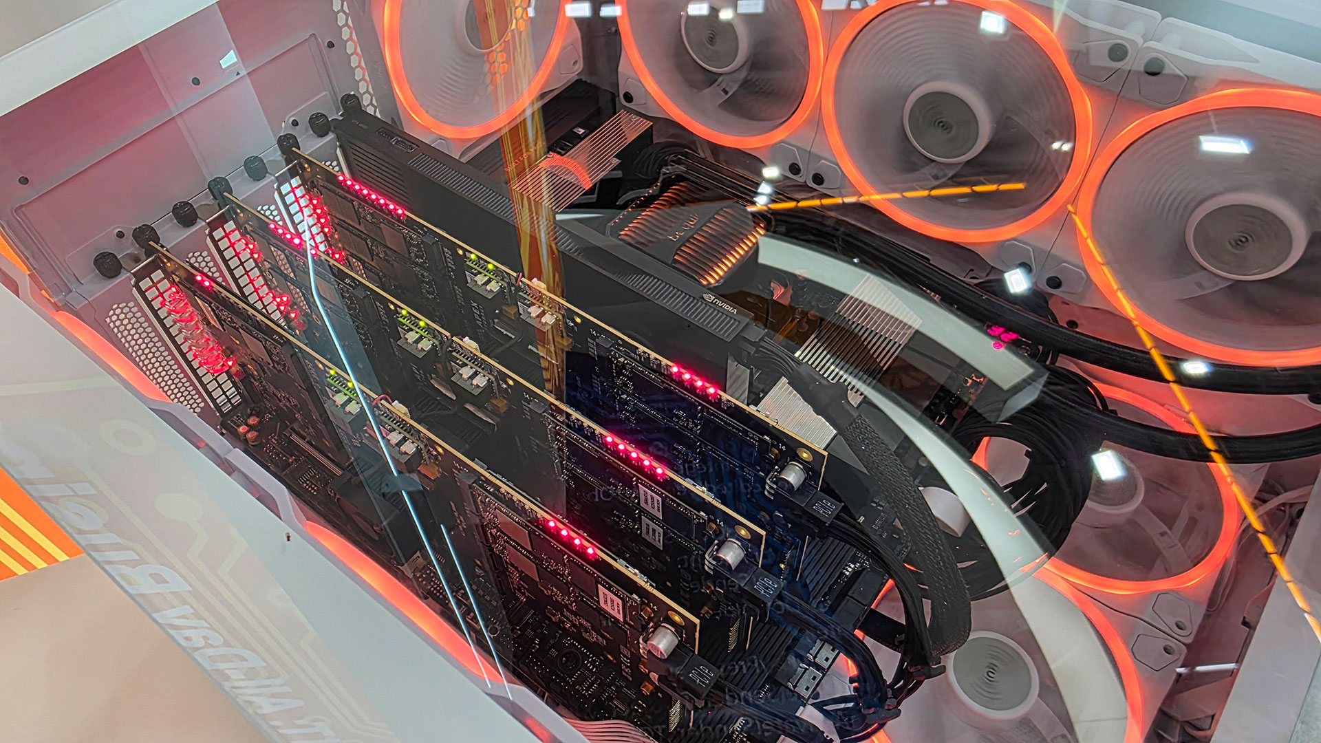 Phison's 113.6 GB/s Apex RAID demo at Computex