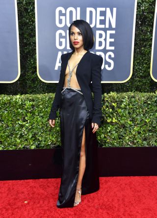 Kerry Washington poses on the red carpet at the Golden Globes.