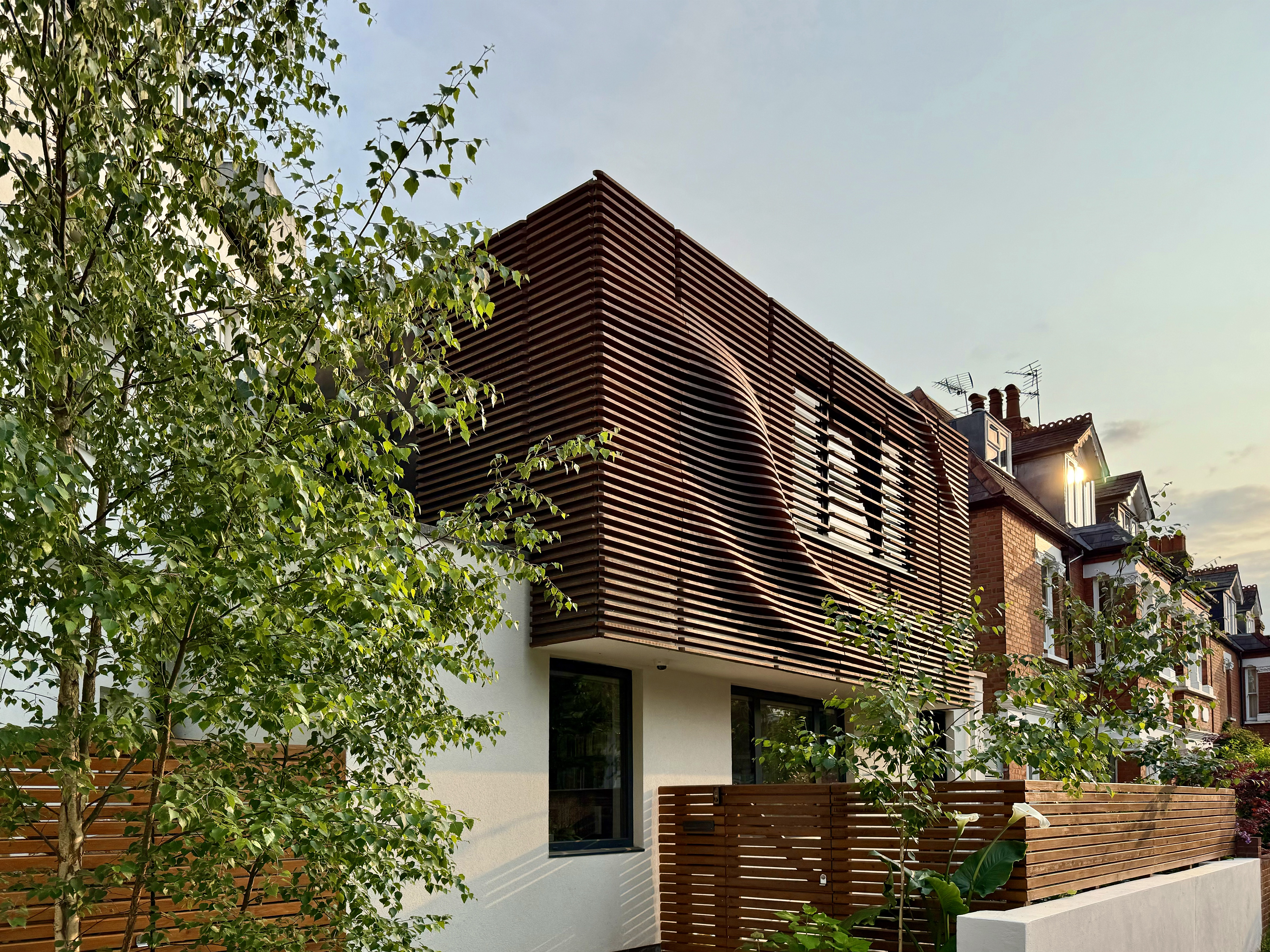 New Fauconberg Cottage by Torsten Broeder