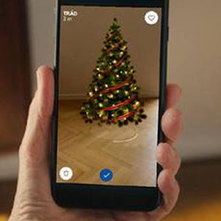 picture of christmas tree in phone