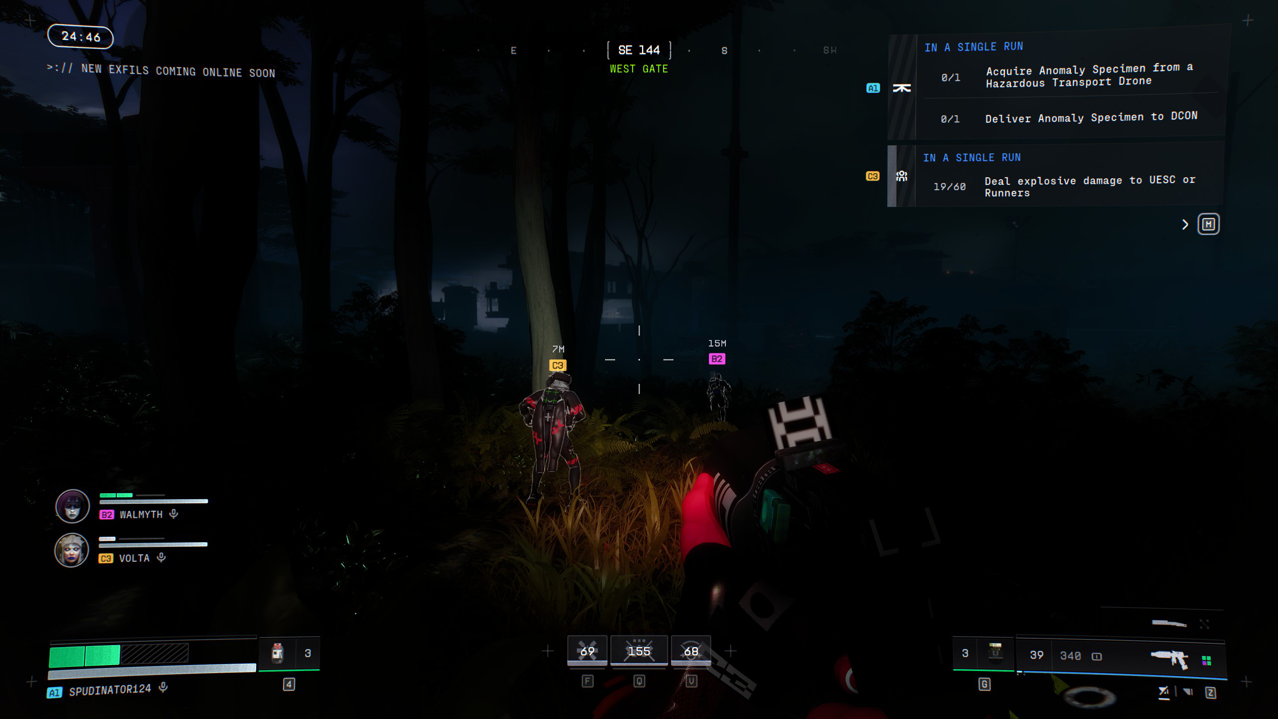 Marathon: A player walking through the swamp in Night Dire Marsh, with an SMG in their hands and a torch on.