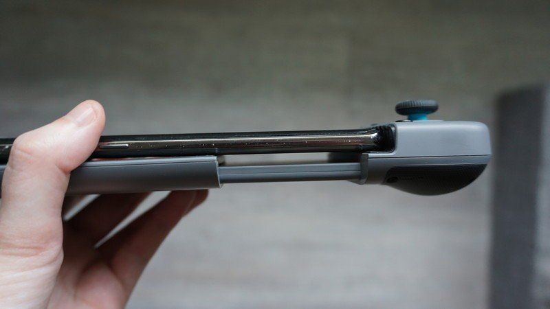 Gamesir X2 Bluetooth Mobile Controller Phone Grip