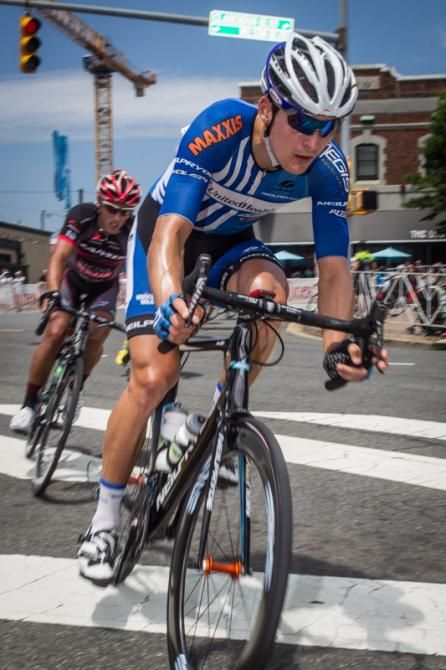 Aldo Ilesic (UnitedHealthcare) rides in the break before his win.