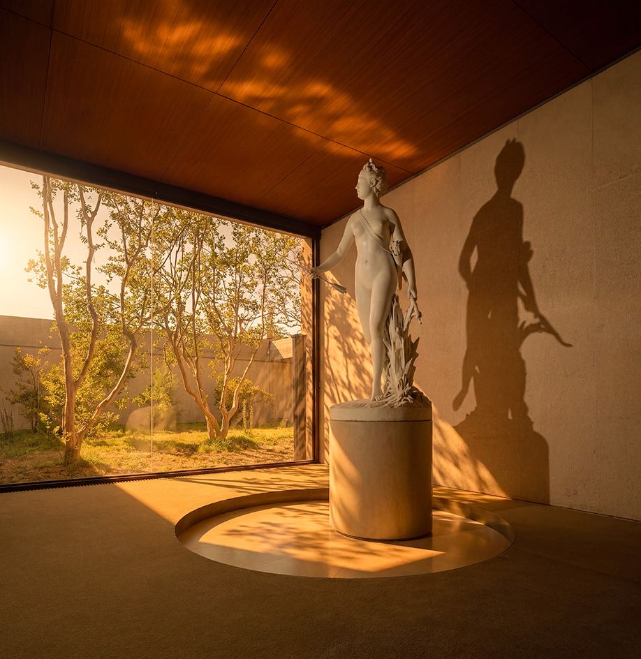 Statue lit by sunlight at Gulbenkian Museum