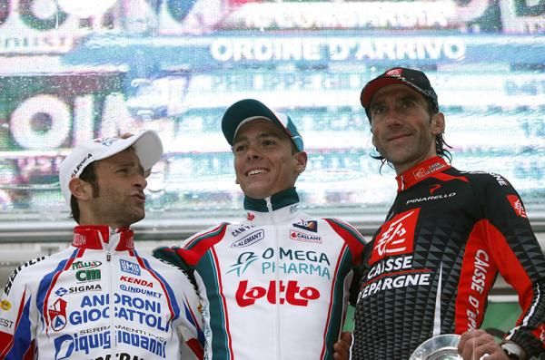 Tour of Lombardy podium (l-r): Michele Scarponi (Androni Giocattoli), Philippe Gilbert (Omega Pharma - Lotto), Pablo Lastras Garcia (Caisse d'Epargne)