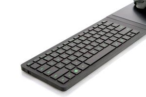 Razer Turret Hands On: An Alternative Living Room Lapboard And Mouse ...