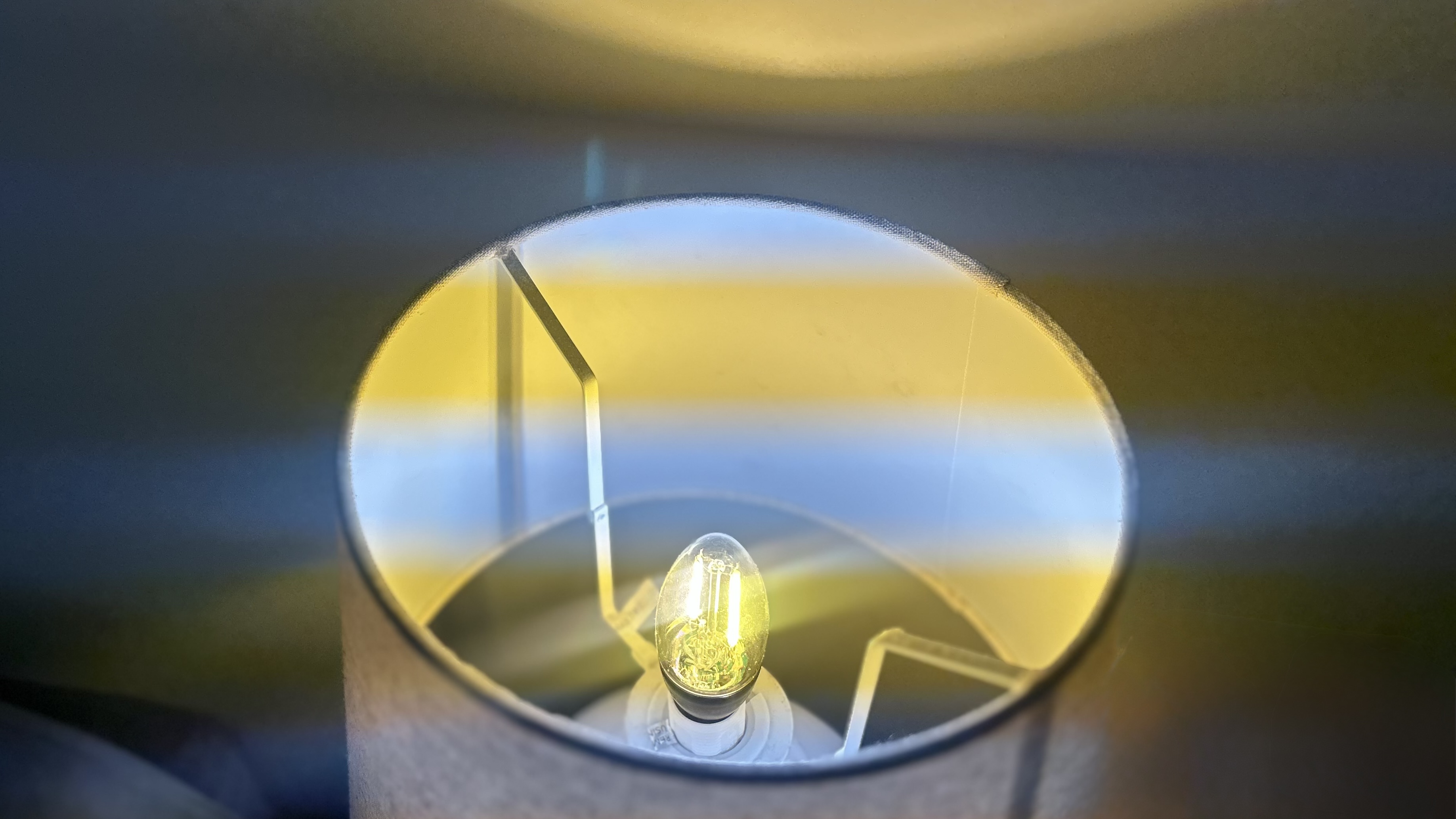 Ikea Kajplats E14 470  lumen smart bulb