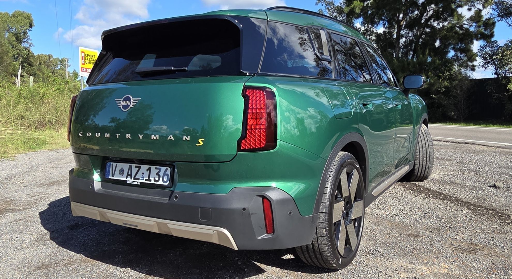 The backside of the Mini Countryman