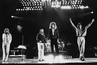 Led Zeppelin take a bow onstage