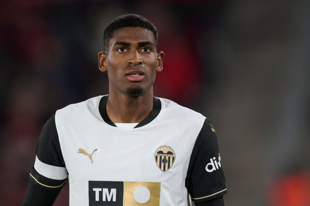 Cristhian Mosquera of Valencia CF looks on prior to the LaLiga match between RCD Mallorca and Valencia CF at Estadi de Son Moix on November 29, 2024 in Mallorca, Spain.