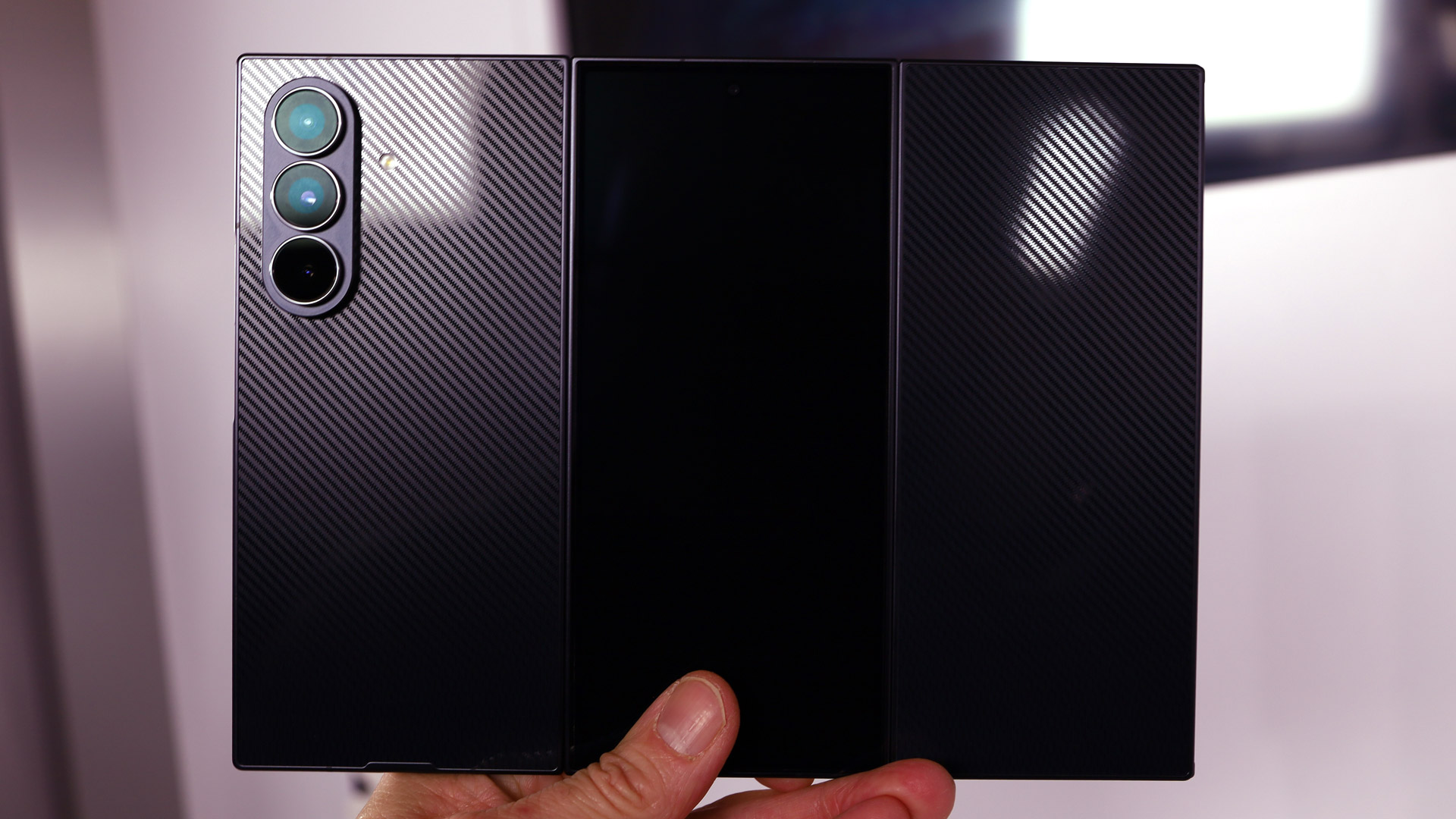 Samsung Galaxy Z Trifold hands on