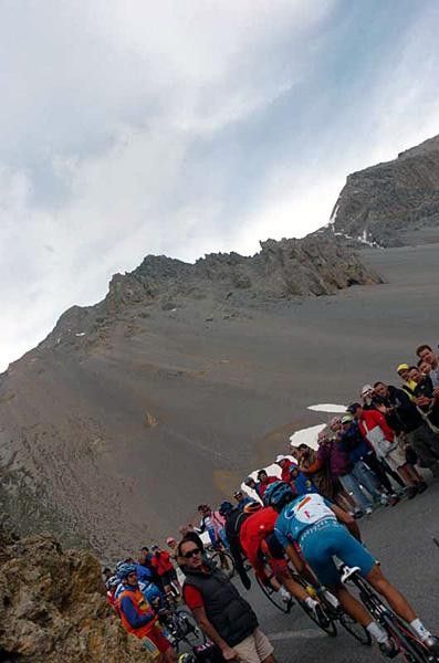 The gruppo makes its way up the climb.