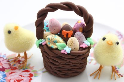 Easter basket cake decorations