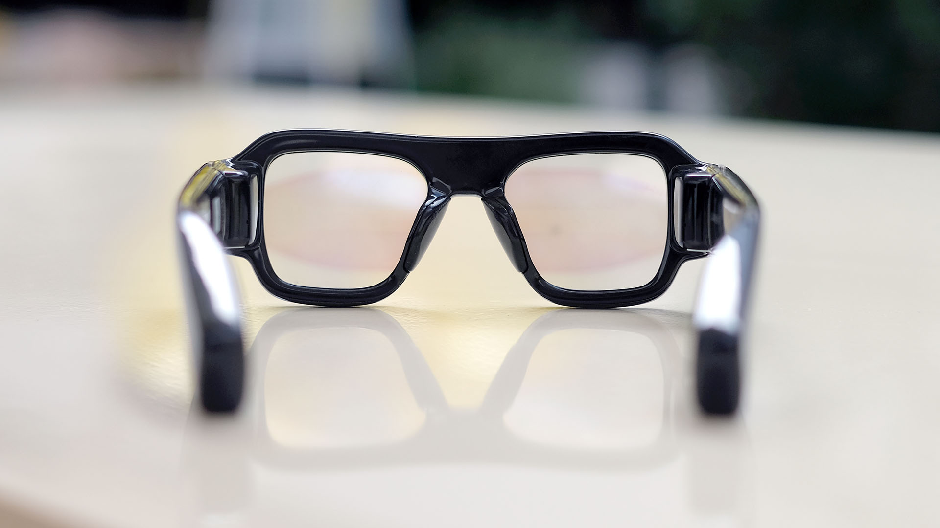 A photo of the Snap Specs.