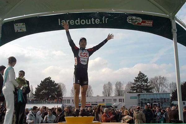 Fabian Cancellara (CSC) atop the podium