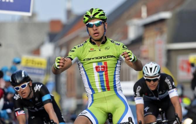 Peter Sagan (Cannondale) takes the win