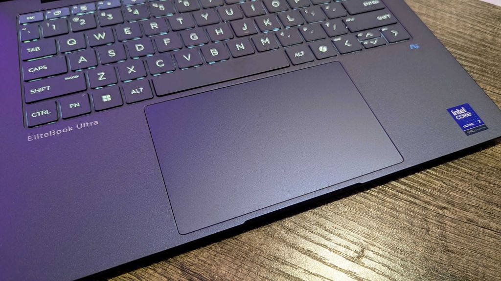 Image of the HP EliteBook Ultra 14 (G1i)'s haptic touchpad.