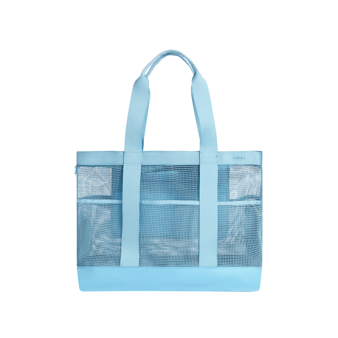 Beach Tote in Seaside Blue.
