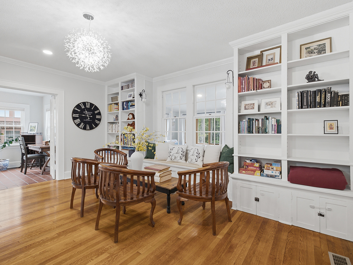 Sitting area of a home