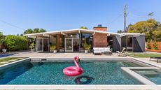 Eichler Home in Oakland, California, by architect Claude Oakland, 1964