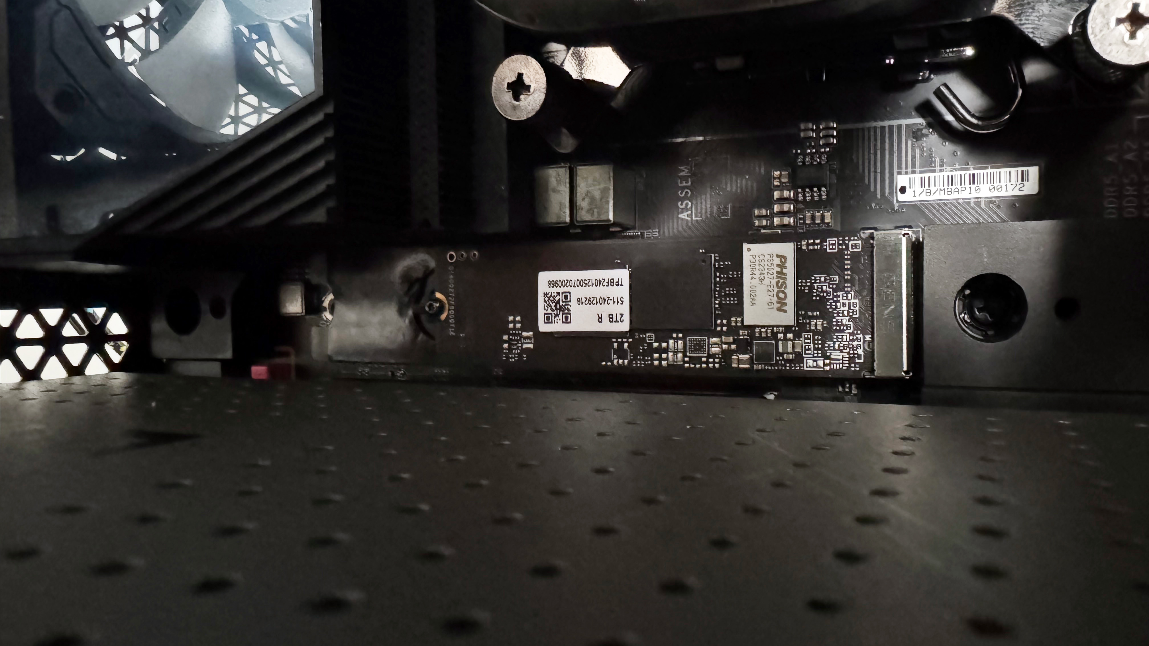 The T-Force A440 Lite SSD installed on a motherboard