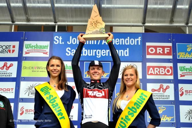 Gregor Muhlberger (Tirol Cycling Team) with the prize for being fastest up the Gro&szlig;glockner