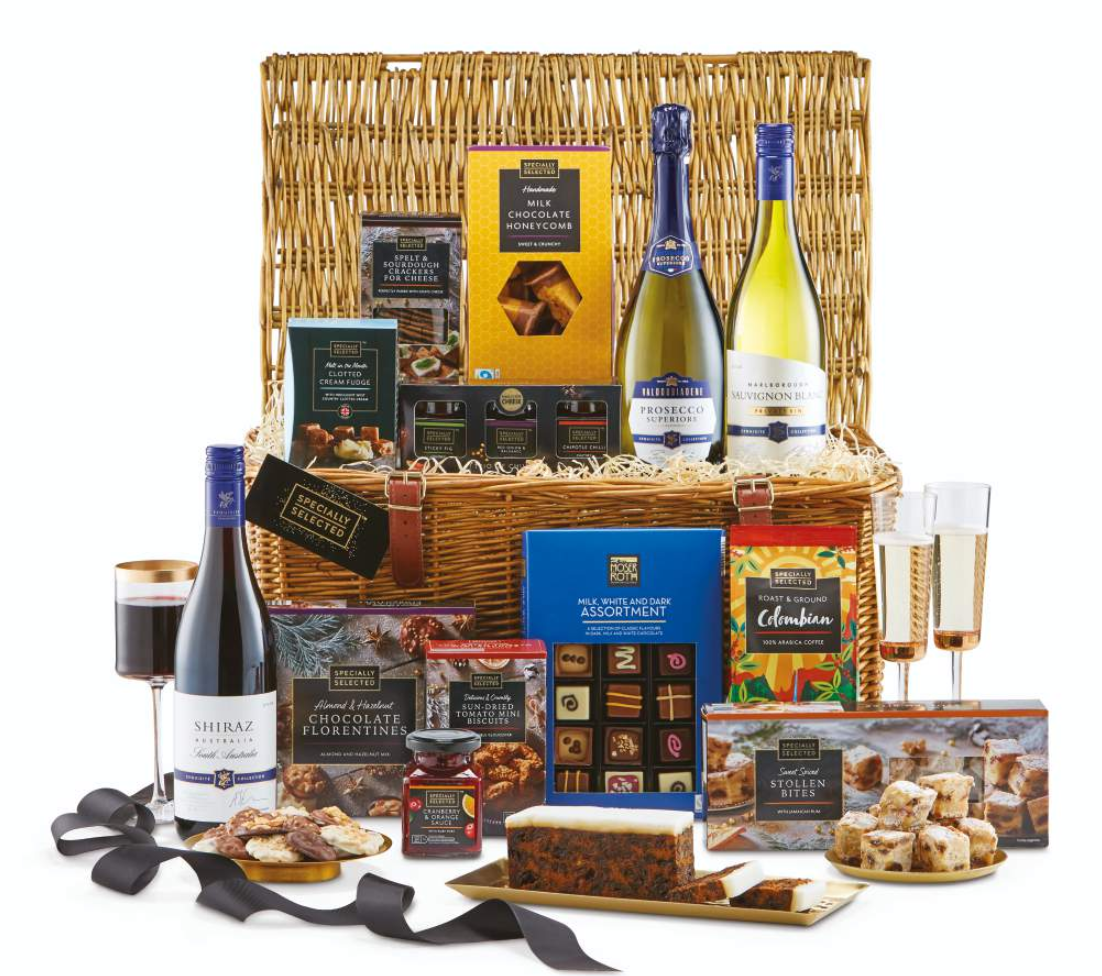 Aldi Christmas Hamper The Popular Hampers Are Back Here S Where To Get Them Woman Home