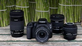 Canon EOS Rebel SL2 / EOS 200D