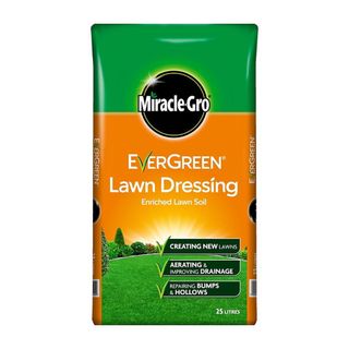 Miracle-Gro Evergreen Lawn Dressing