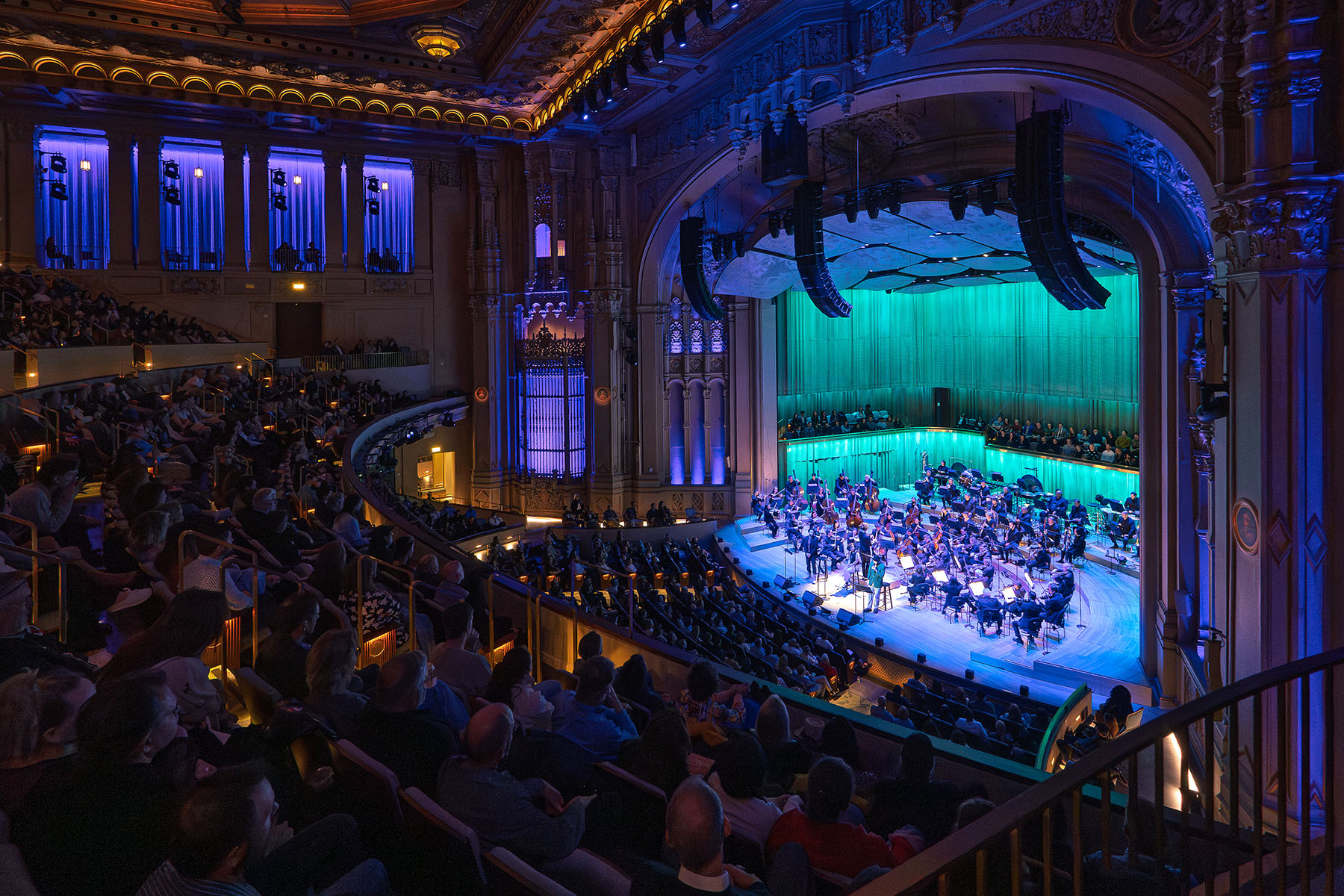 Jacobs Music Center, home of the San Diego Symphony Orchestra, now has an L-Acoustics loudspeaker system.
