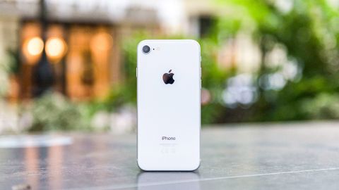 Iphone Se Vs Iphone 8 Which Cheaper Apple Phone Is Made For You Techradar