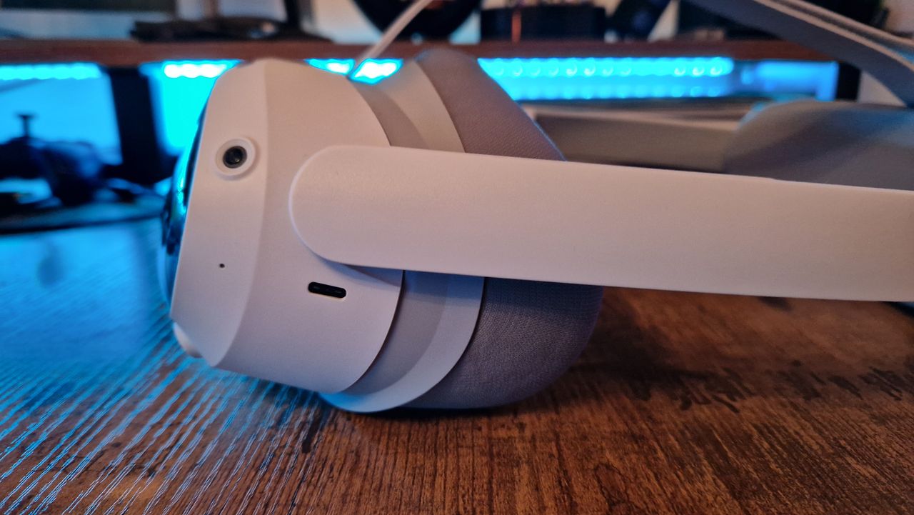 Pico 4 Ultra's left side, showing its USB-C port