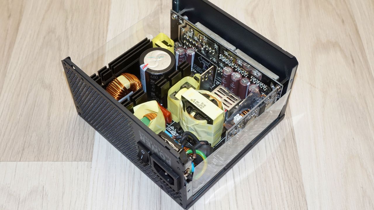 FSP VITA GM 850W PSU