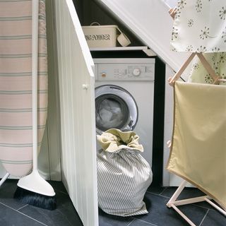 washing machine with door and stairs