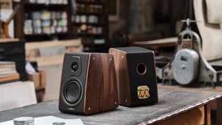 Sonus Faber Concertino G4 in a factroy