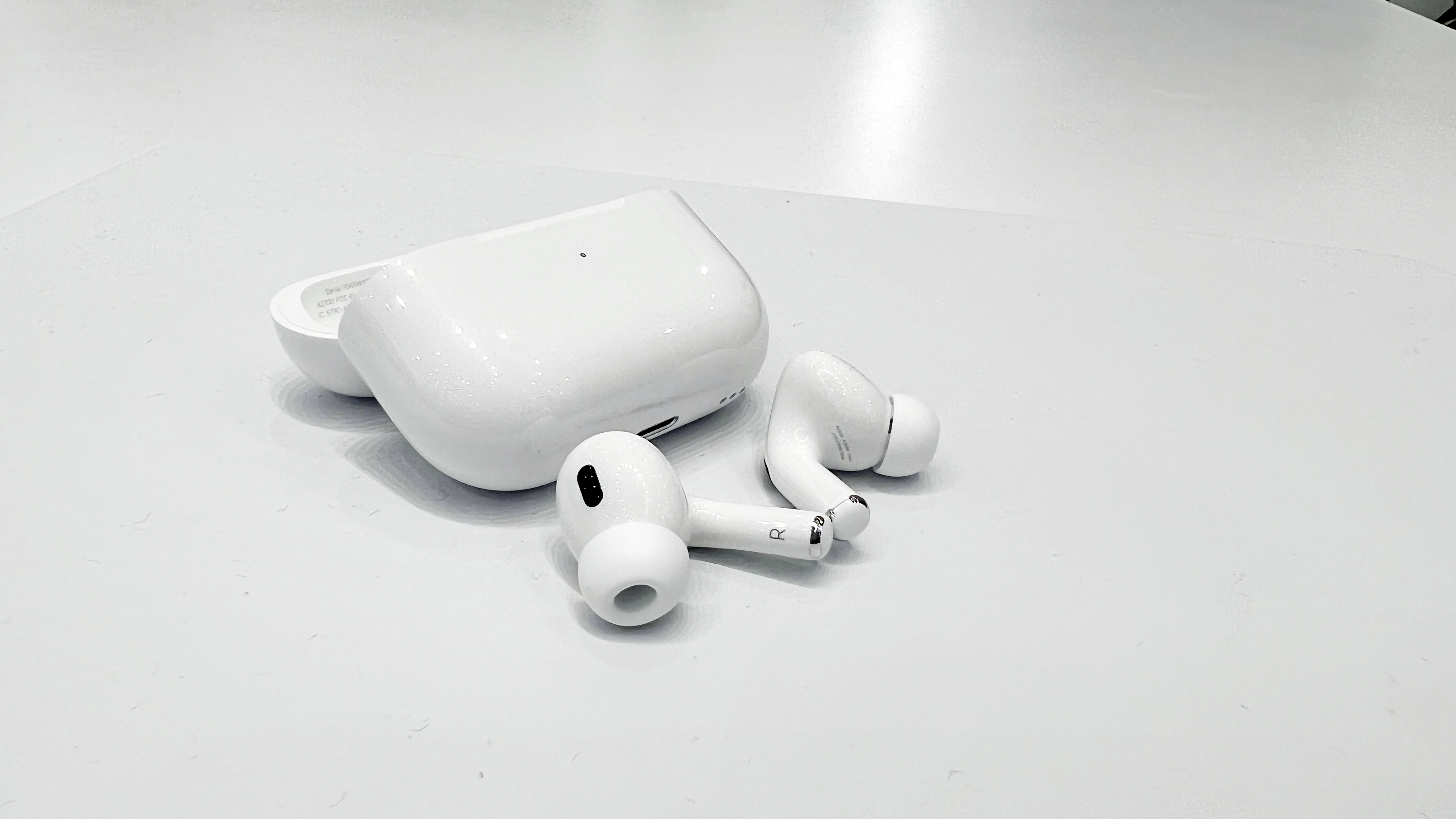 Qué auriculares inalámbricos son mejores que los Airpods Pro de Apple?  -JLab Internacional