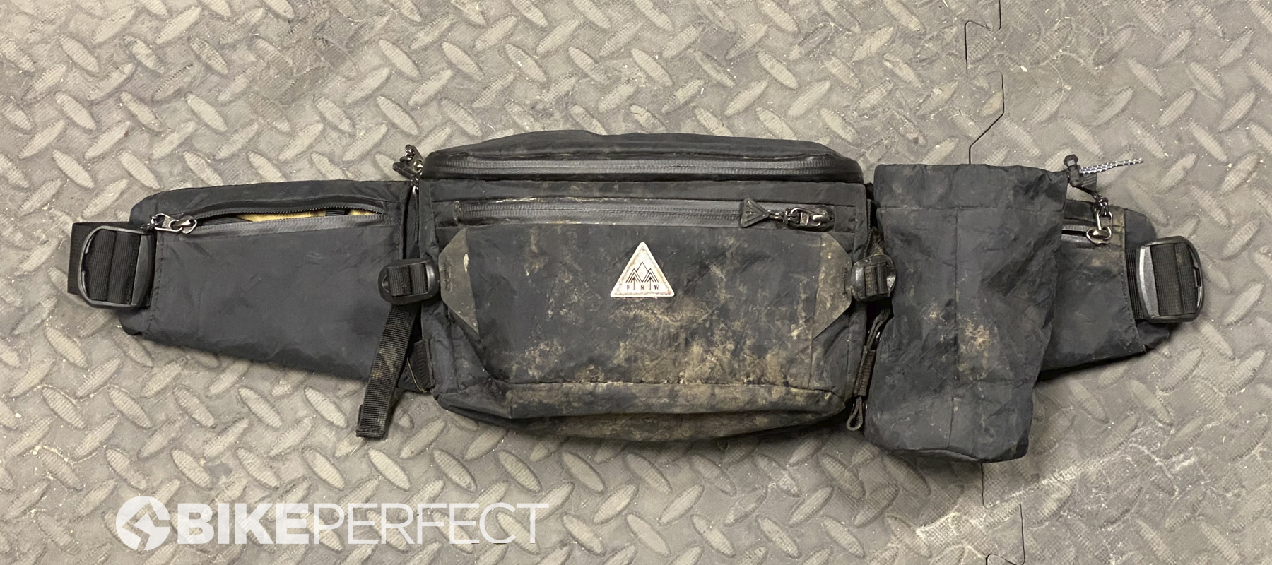 PNW Rover Hip Pack review | BikePerfect