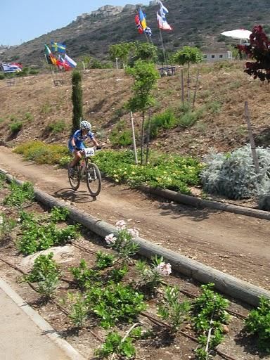 Eva Lechner (Italy) wraps up her final lap.