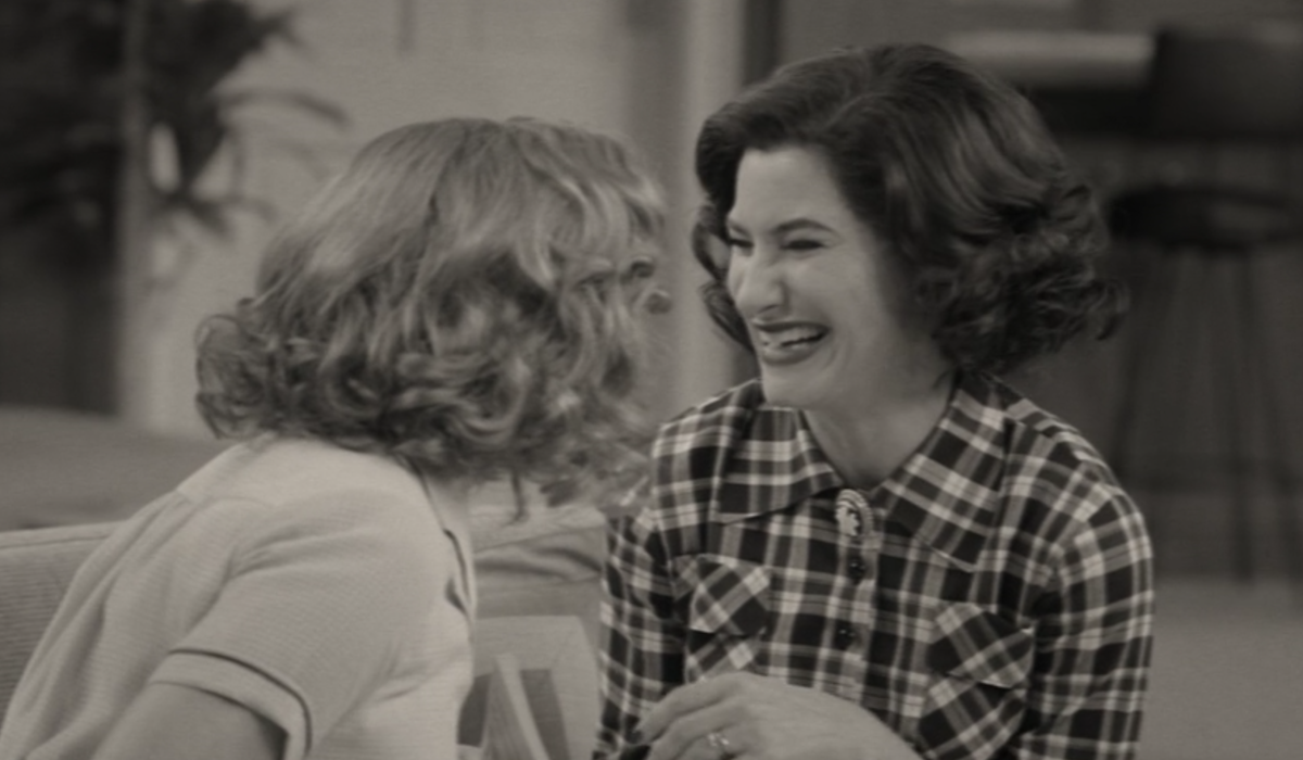 wandavision agnes and wanda laughing episode 1