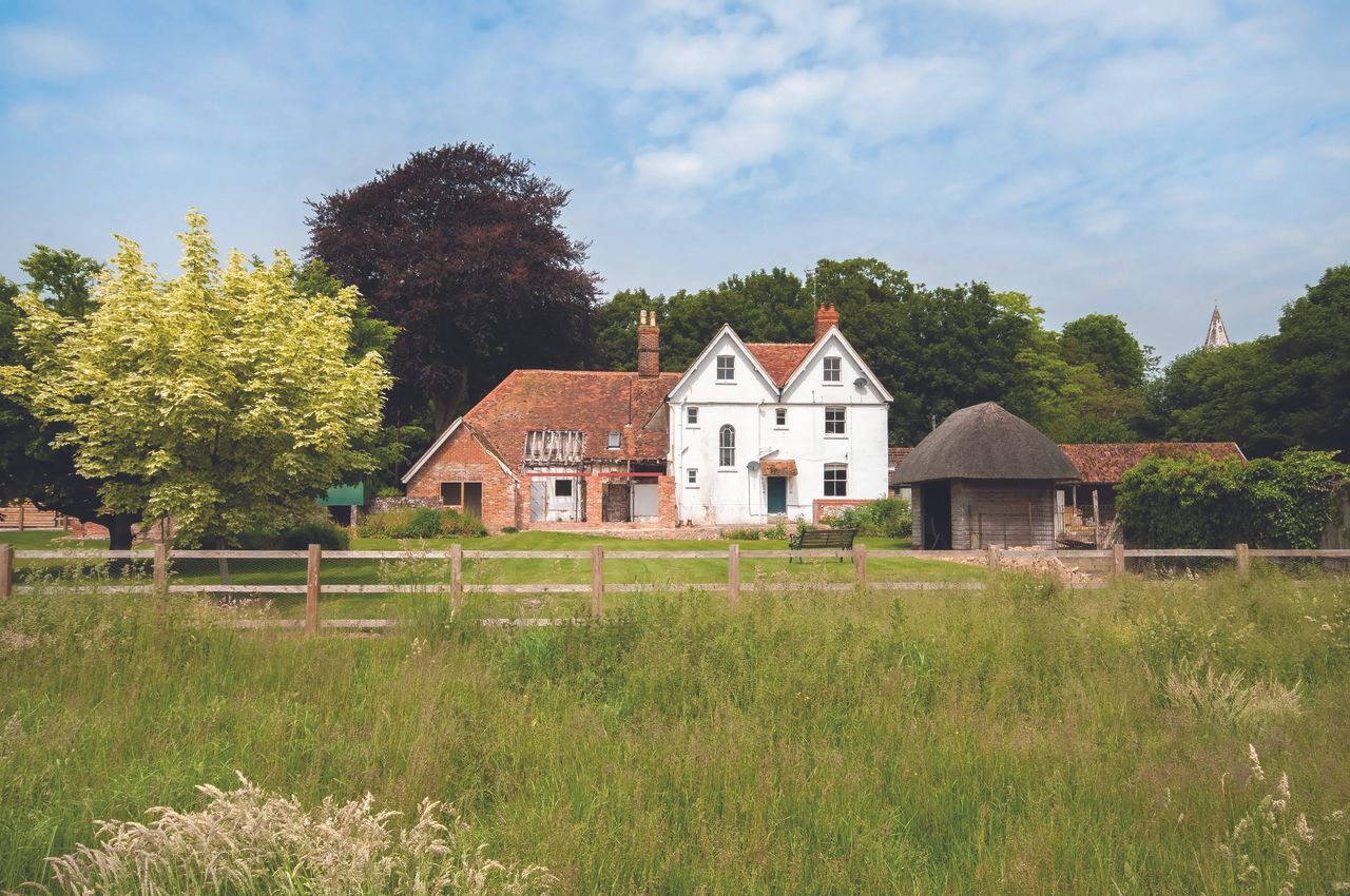 upper_manor_farm_longstock_1.jpg