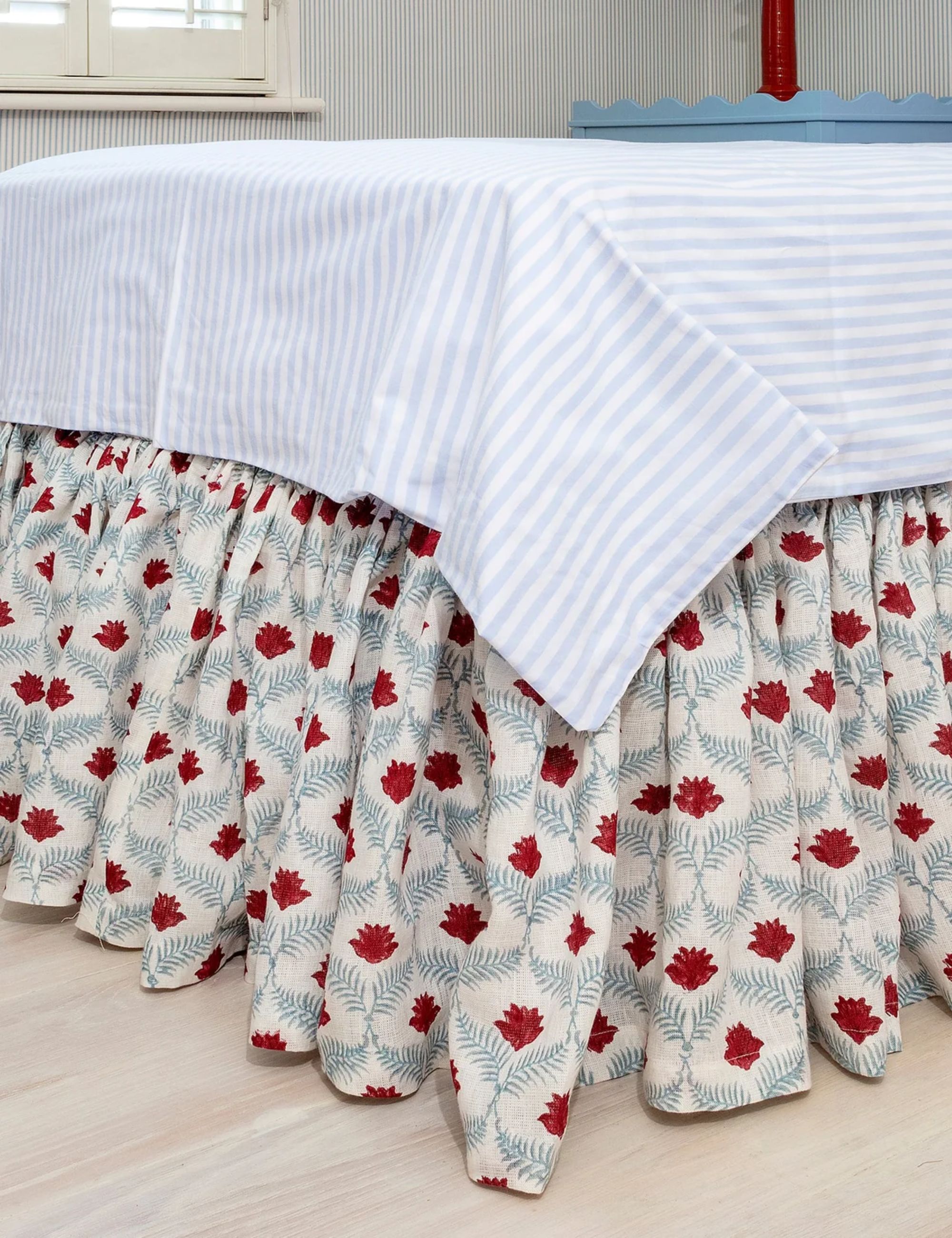 Lotus Linen Ruffle Bed Valance