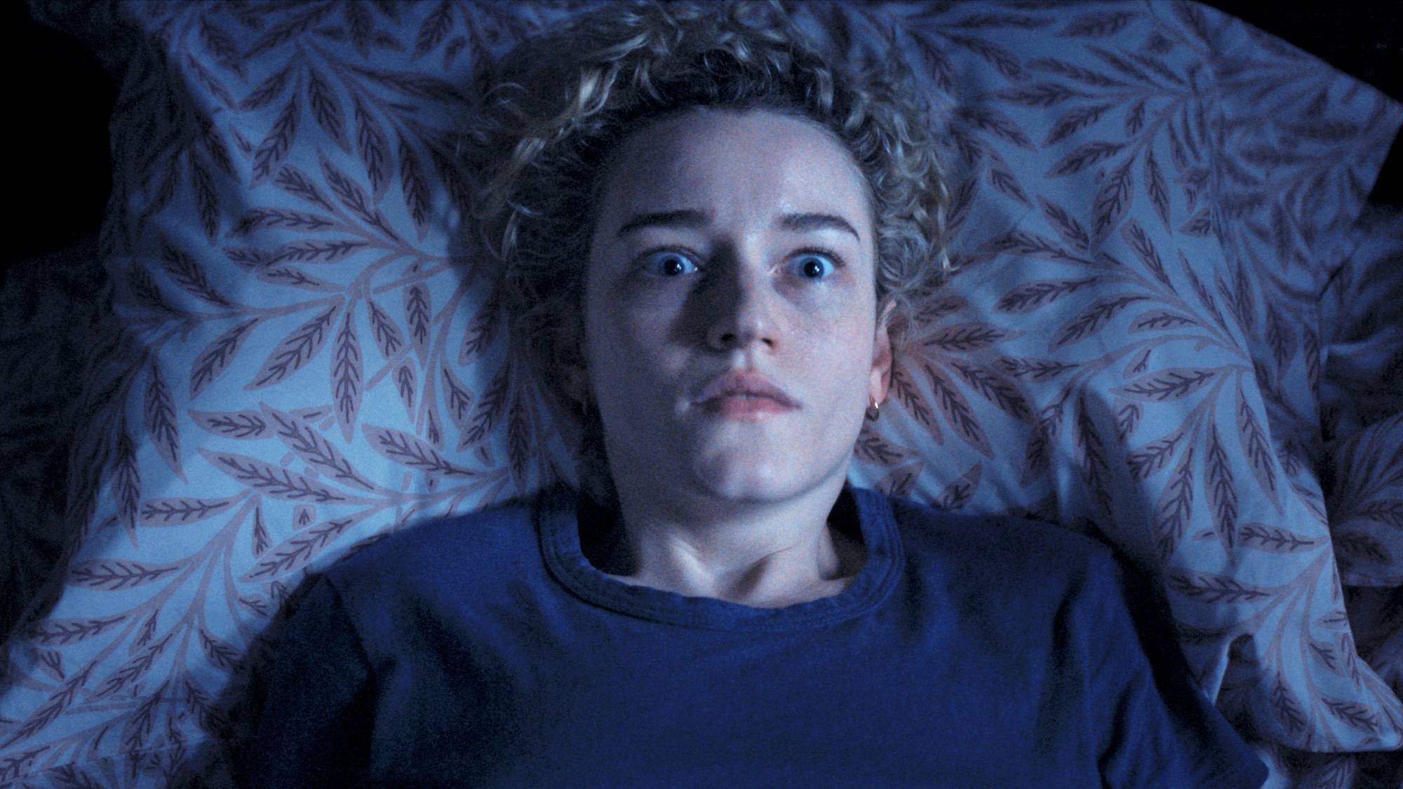 Julia Garner as Justine in "Weapons" movie (2025)