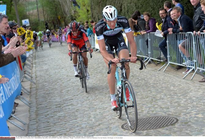 Stijn Vandenbergh (Omega Pharma-Quickstep) leads Greg Van Avermaet (BMC)