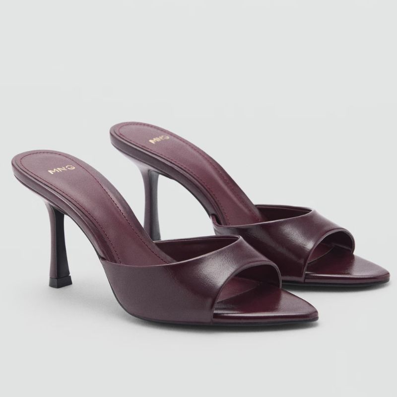 Lisa Snowdon's pointed, open toe heels