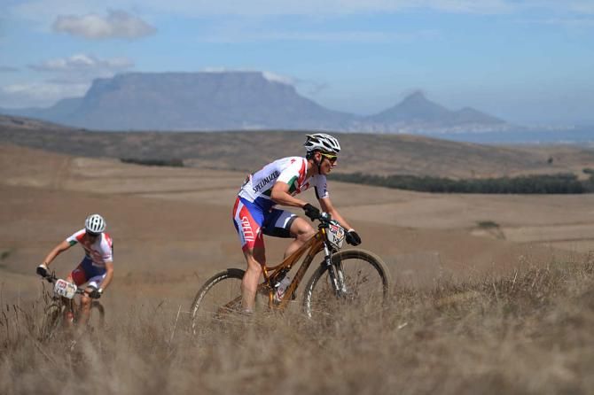 Riders Jaroslav Kulhavy and Christoph Sauser, Team Burry Stander - Songo
