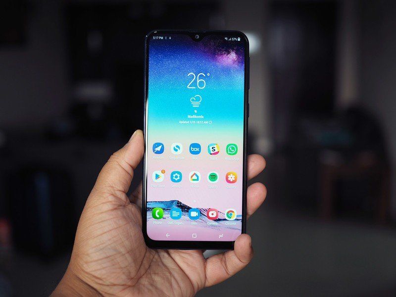 Samsung Galaxy M10 and M20 preview