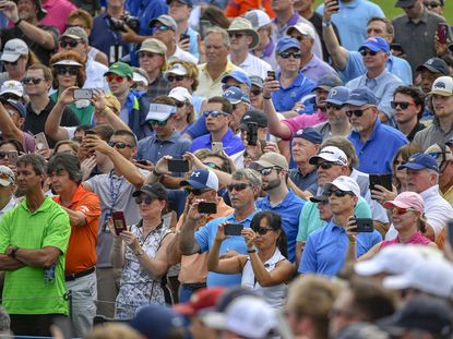 Things Not To Do When Watching A Pro Golf Tournament