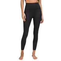 Align leggings with pockets
