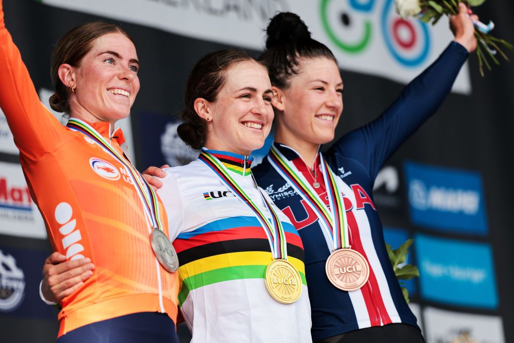 Picture by Alex Whitehead/SWpix.com - 22/09/2024 - 2024 UCI Road and Para-cycling Road World Championships, Zurich, Switzerland - Women's Elite Individual Time Trial (ITT) Podium - Grace Brown (Australia) on the podium receiving the Gold Medal to become World Champion, Demi Vollering (Netherlands) receiving the Silver Medal and Chloe Dygert (United States) receiving the Bronze Medal